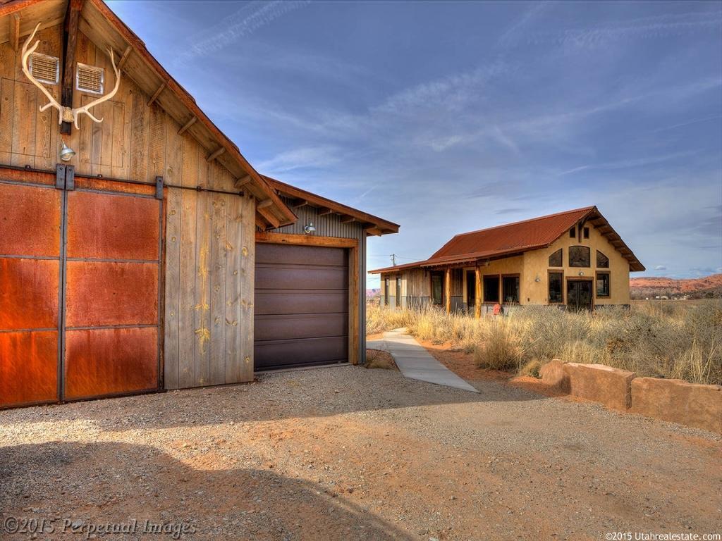 3865 E Heather Ln, Moab, UT 84532