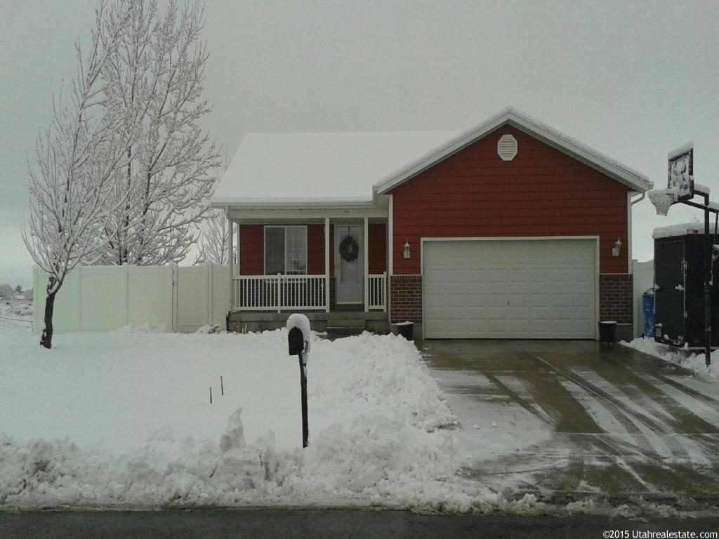 98 S 1030 E, Hyrum, UT 84319