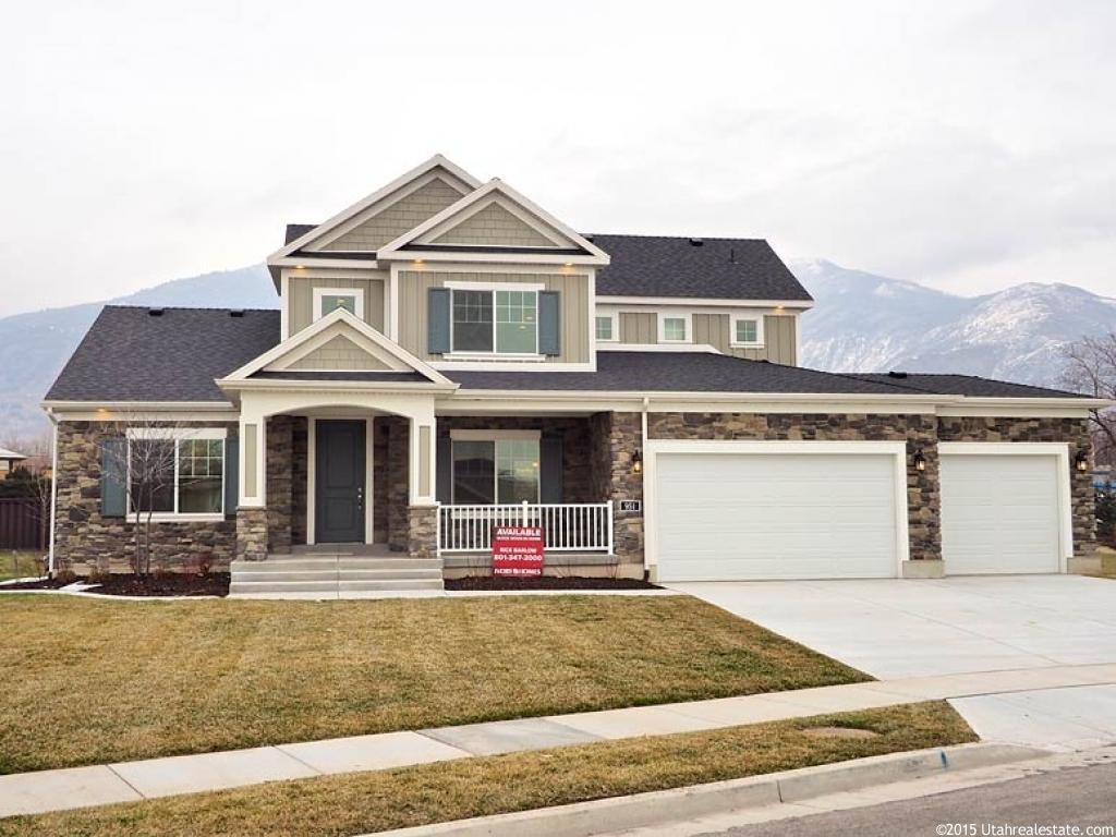 951 E Doris Pl, Kaysville, UT 84037