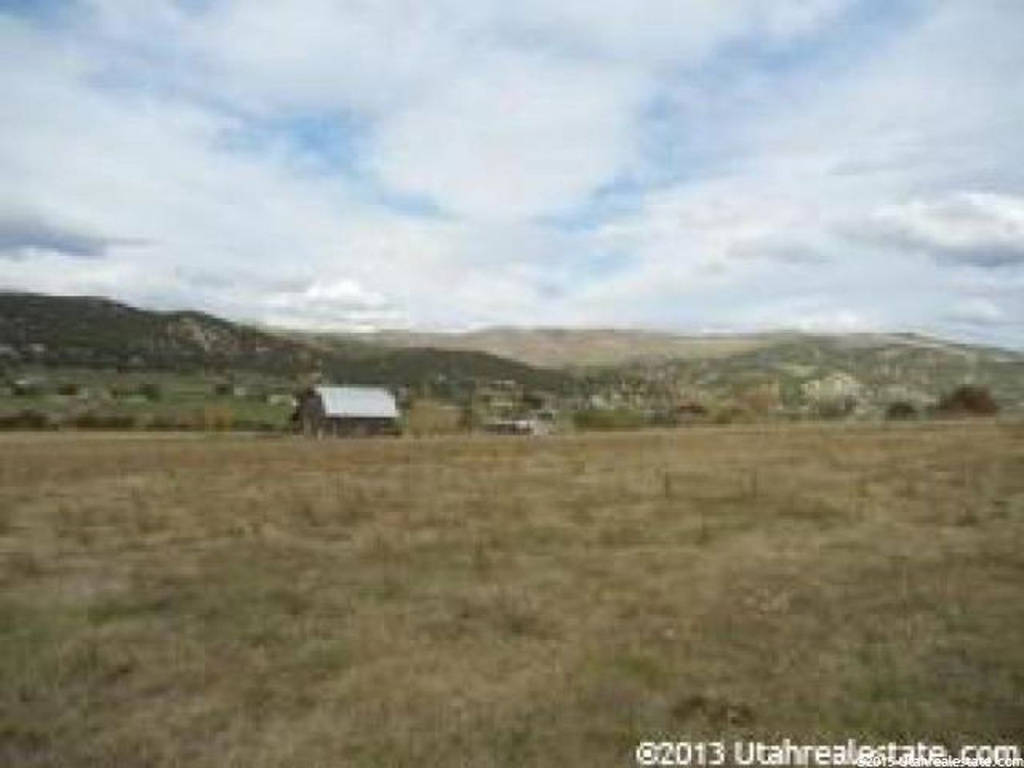 649 E Border Station Rd N #2, Coalville, UT 84017