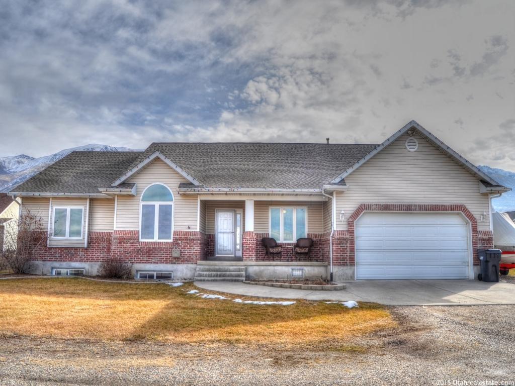 1046 W 2390 S, Perry, UT 84302