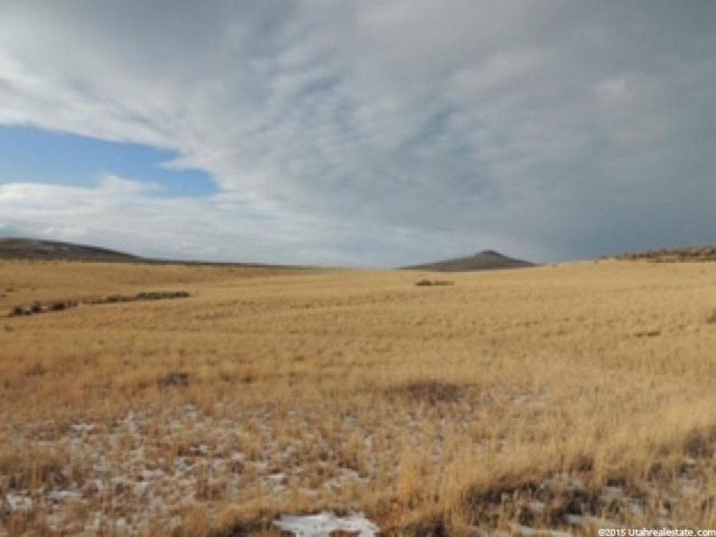 1 N/a, Laketown, UT 84038