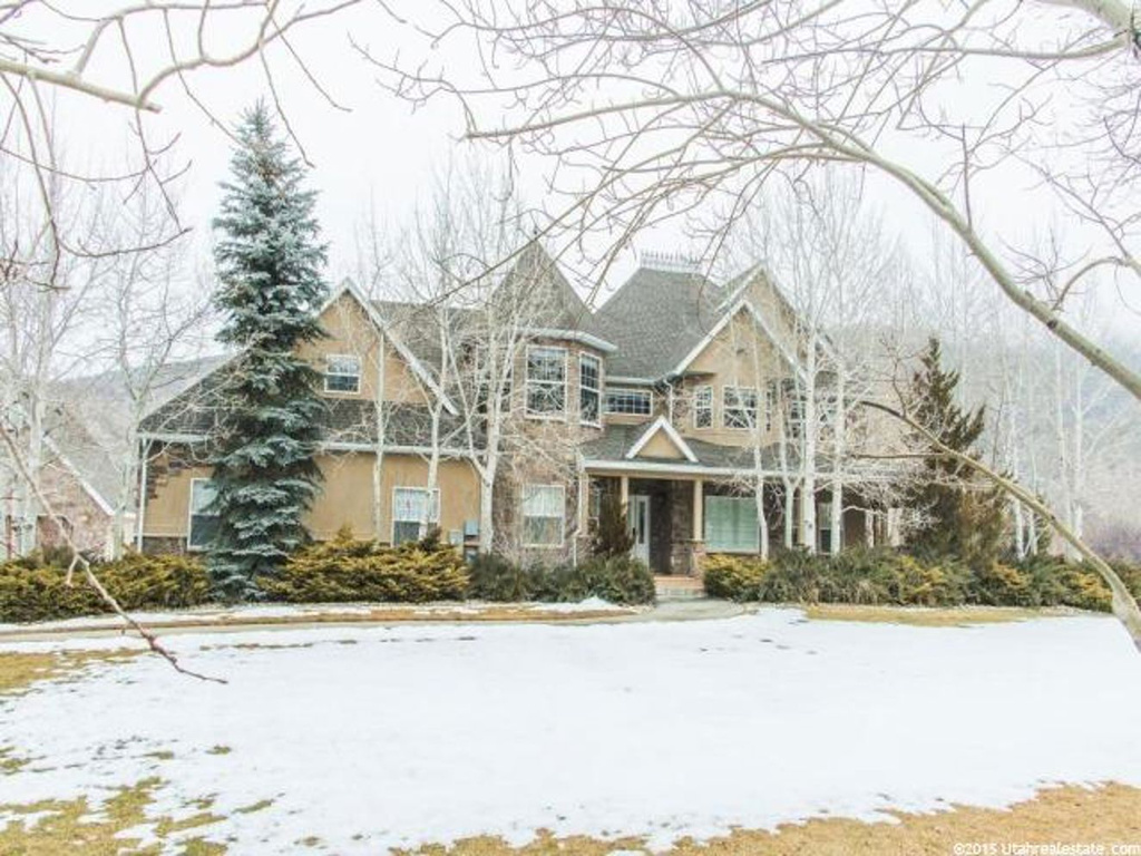 595 E Gristmill Ln, Kamas, UT 84036