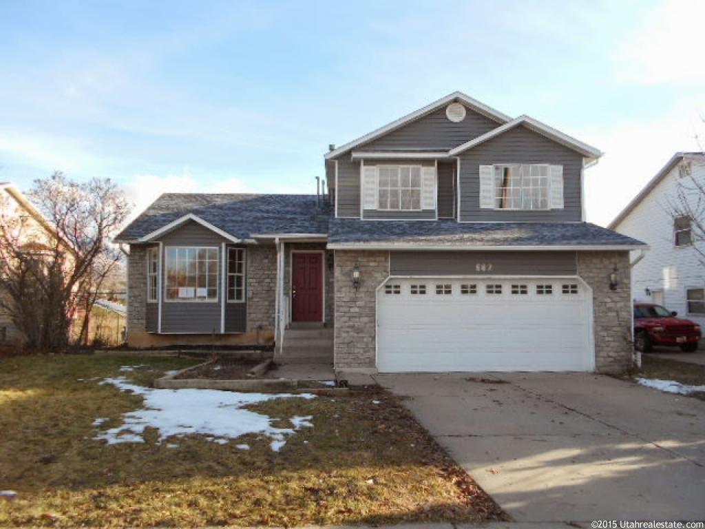 882 E 625 S, Layton, UT 84041