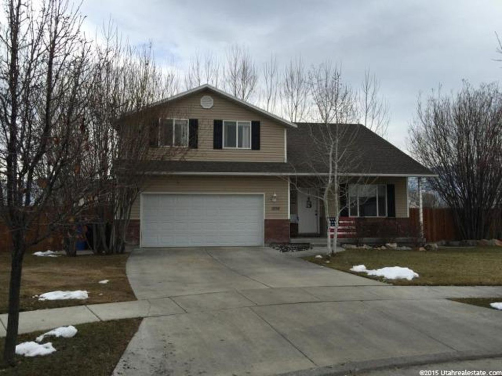 1298 W Stuart Ct S, Logan, UT 84321