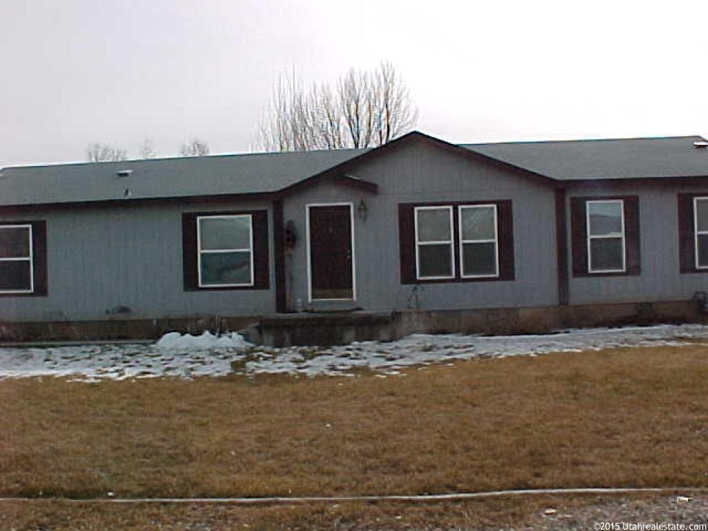 370 E Center St, Henefer, UT 84033