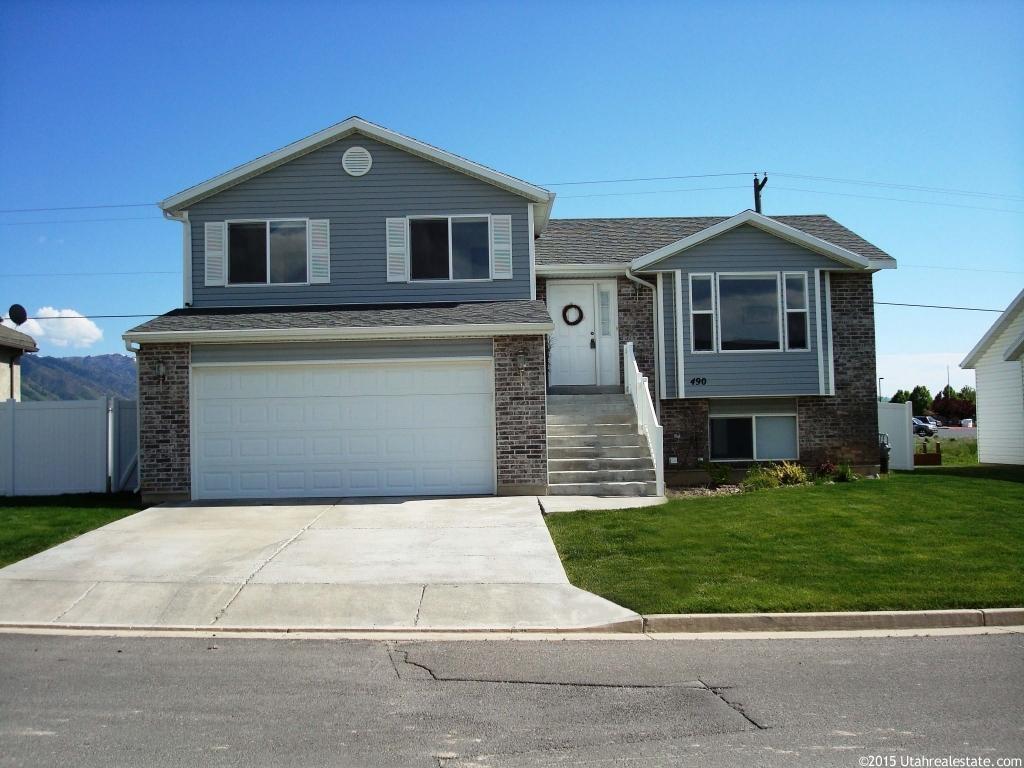 490 E Aspen Meadows Dr N, North Logan, UT 84341