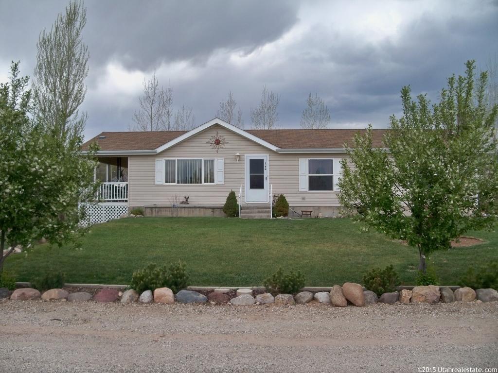 319 N 100 E, Aurora, UT 84620
