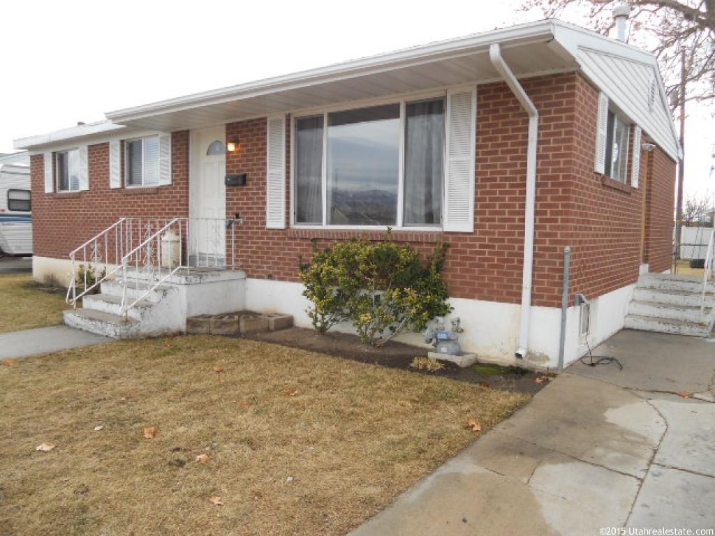 1853 W 5075 S, Roy, UT 84067