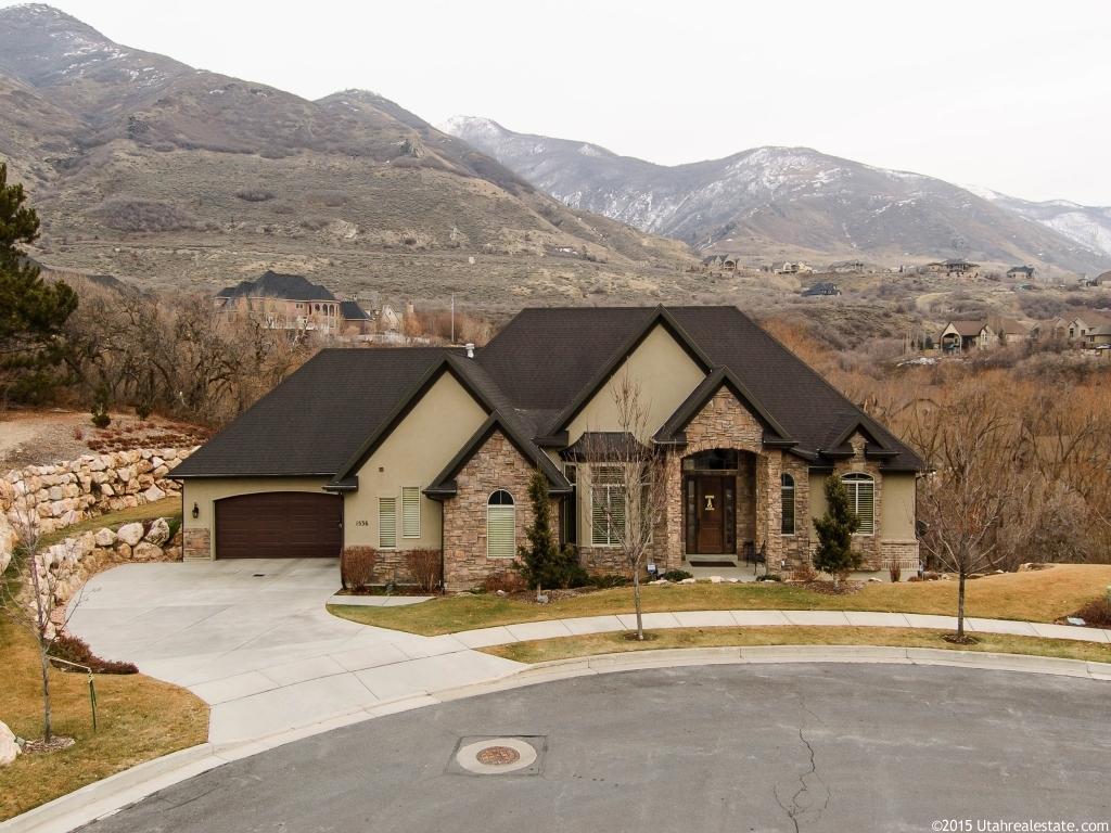 1536 E Belle Ct, Fruit Heights, UT 84037