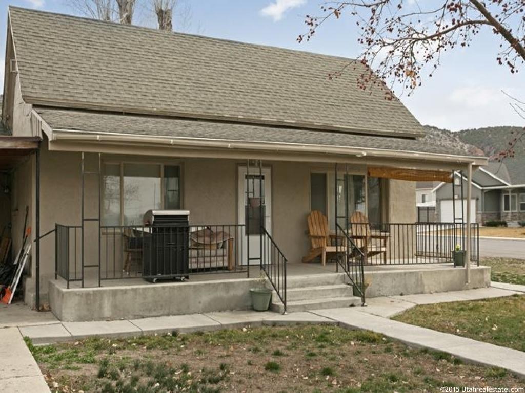 295 S 400 E, Nephi, UT 84648