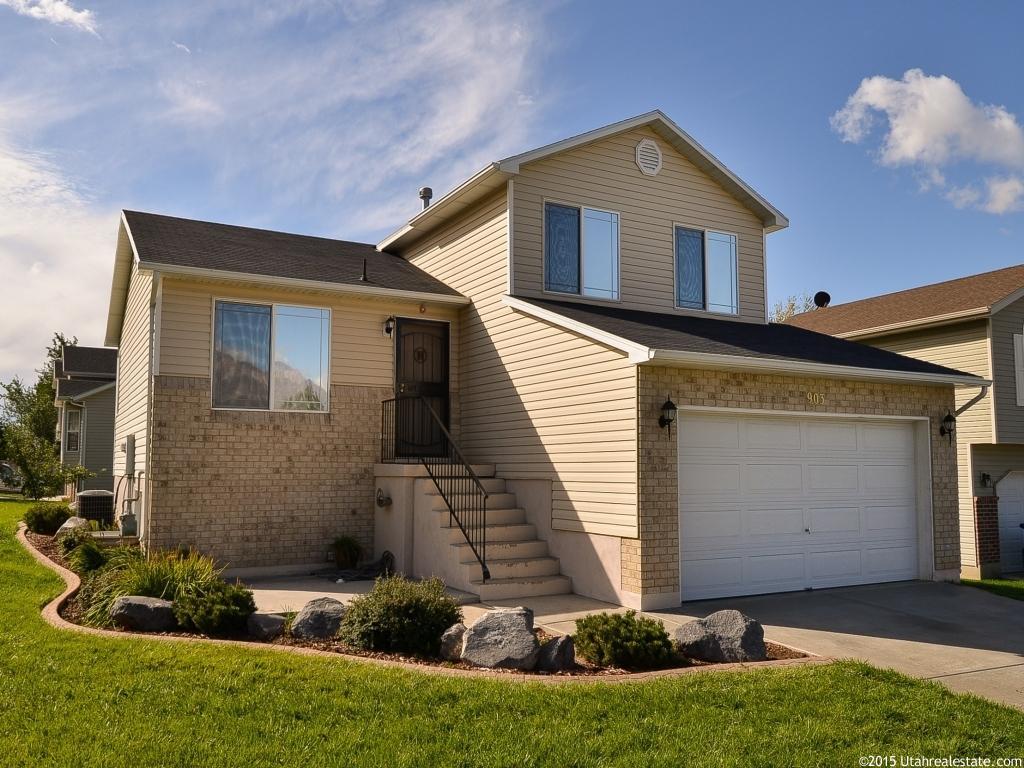 903 E Village Rd N, Ogden, UT 84404