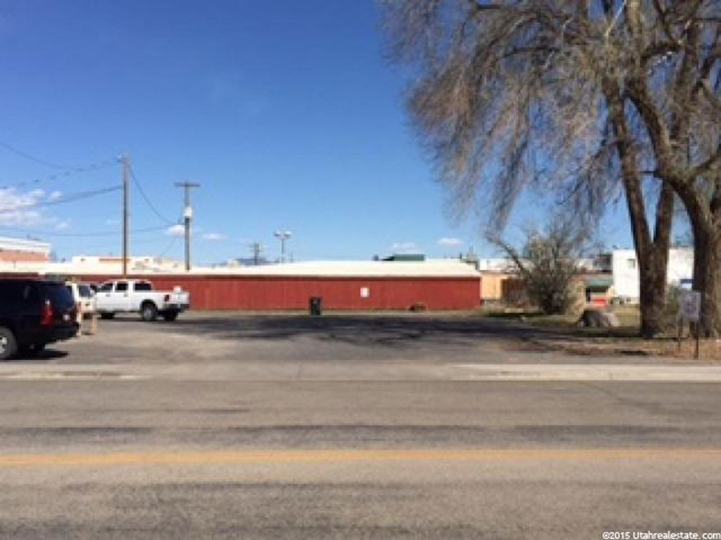 68 S 100 W, Vernal, UT 84078