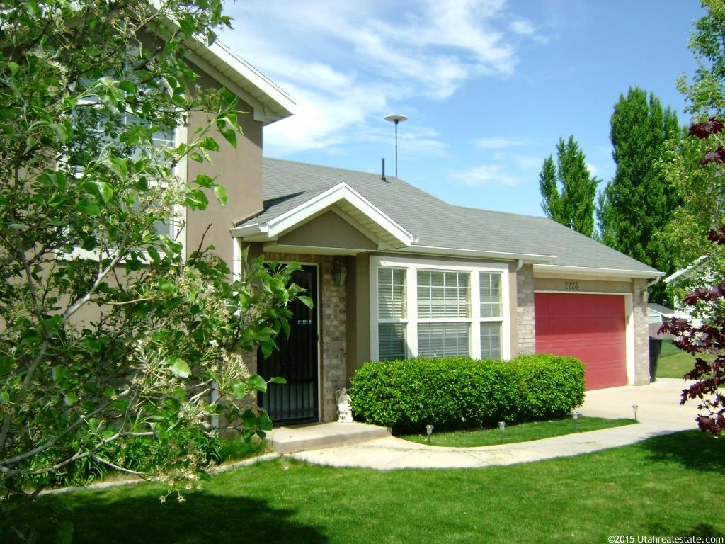 2223 N 1350 W, Clinton, UT 84015