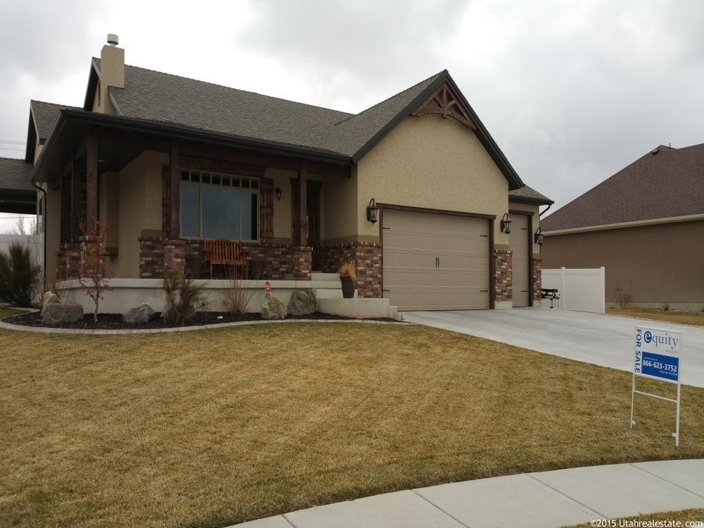 1283 W 2340 N, Clinton, UT 84015