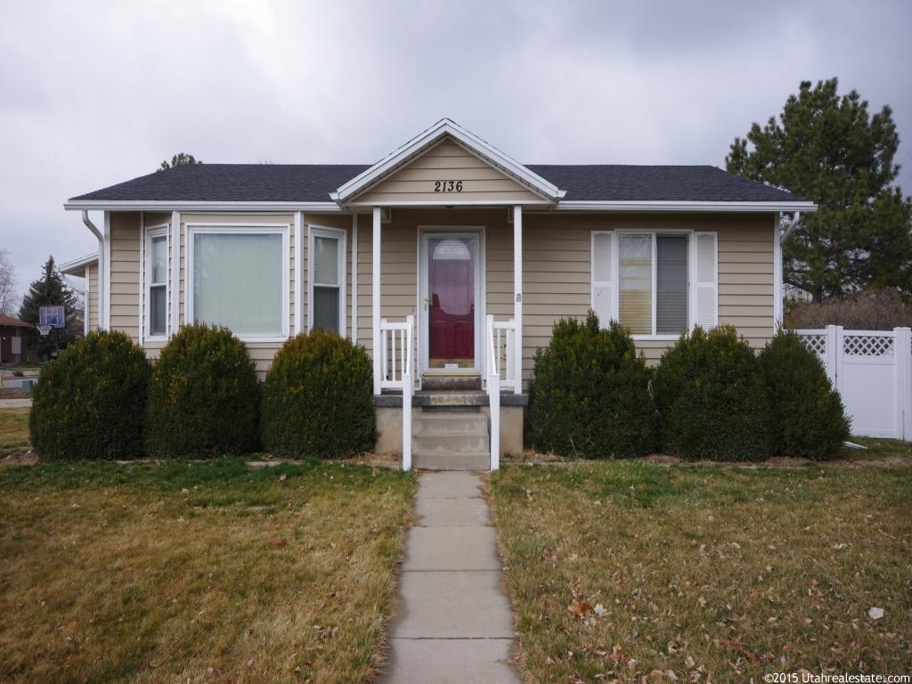 2136 W 1070 N, Layton, UT 84041