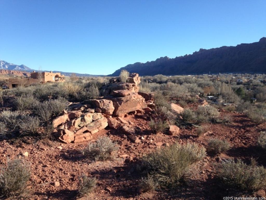 2098 E Munsey Dr, Moab, UT 84532