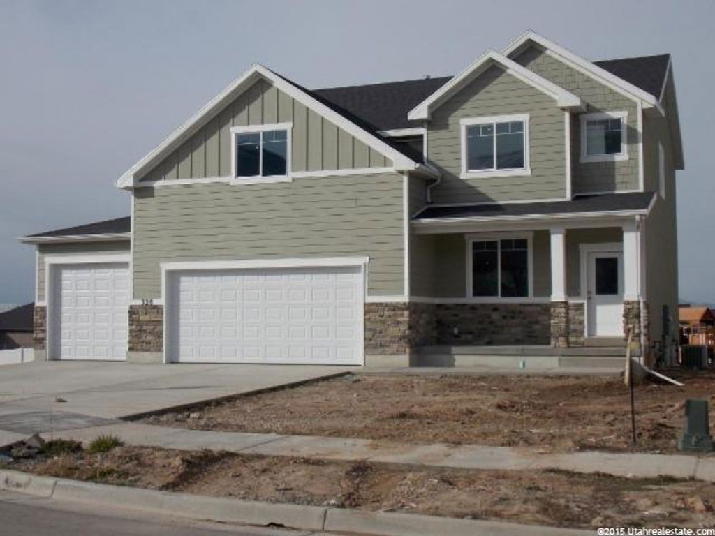 328 S Bing Cherry E, Layton, UT 84040