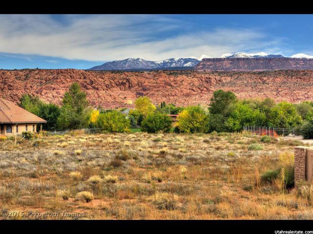 3264 E Desert Willow Dr #16, Moab, UT 84532