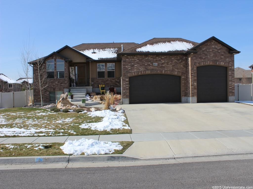 2473 N 2575 W, Farr West, UT 84404