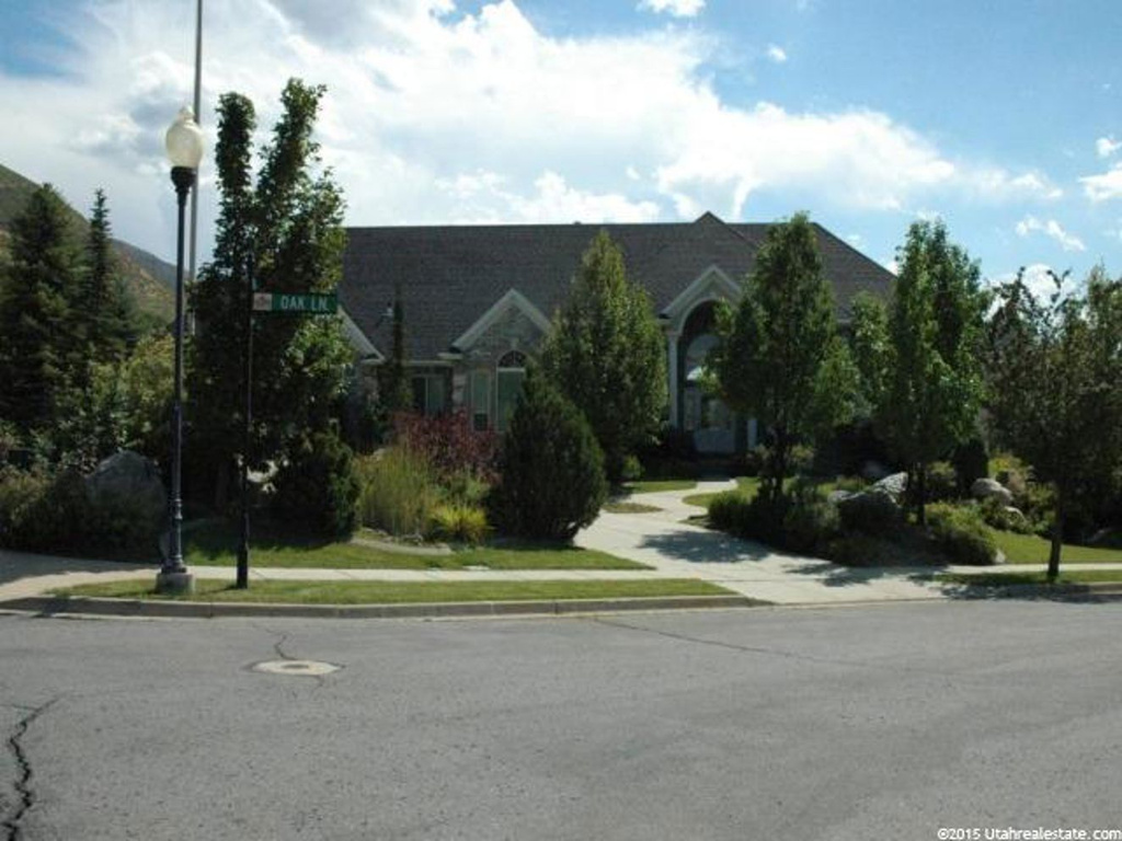 1705 E Oak Ln S, Fruit Heights, UT 84037