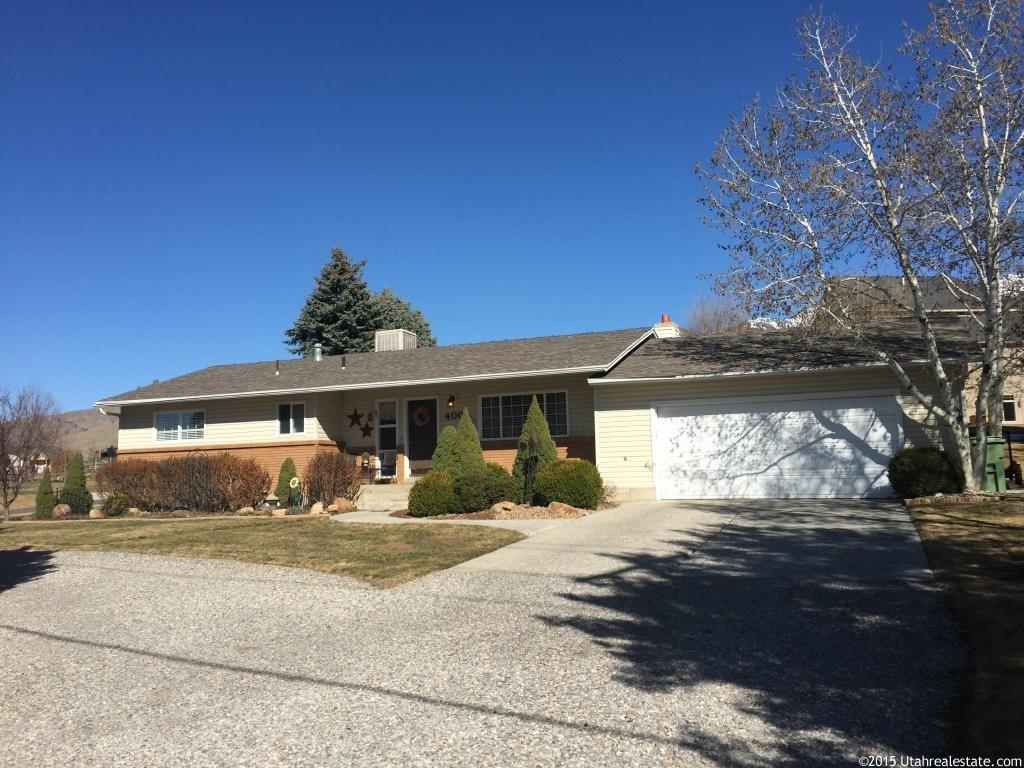 398 N 400 E, Hyde Park, UT 84318