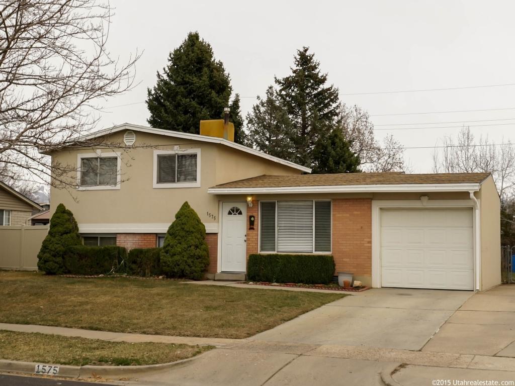 1575 Marilyn Dr, Syracuse, UT 84075