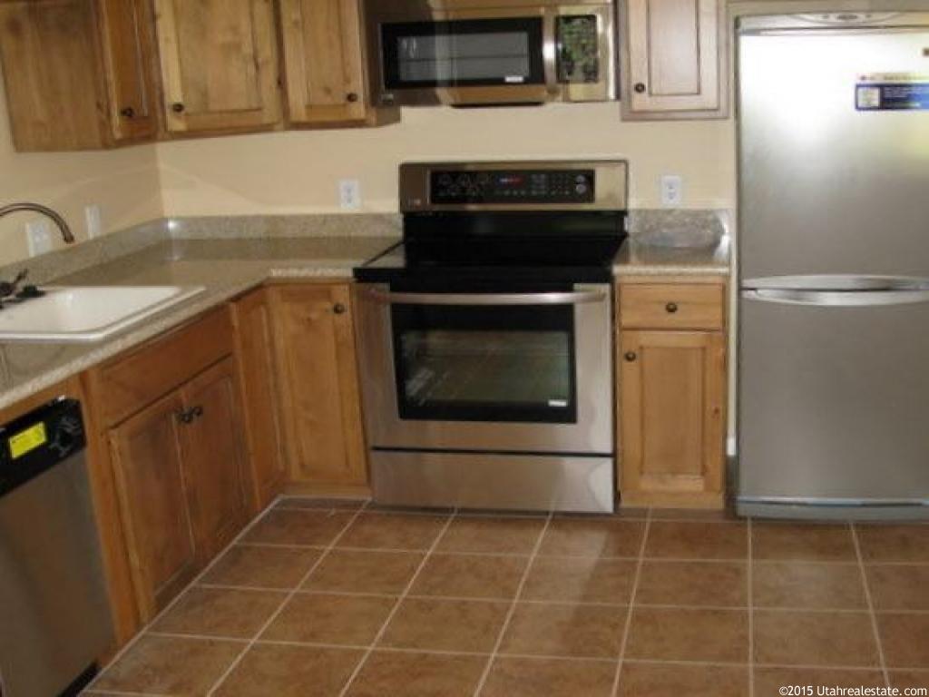 208 E 200 St S, Moab, UT 84532