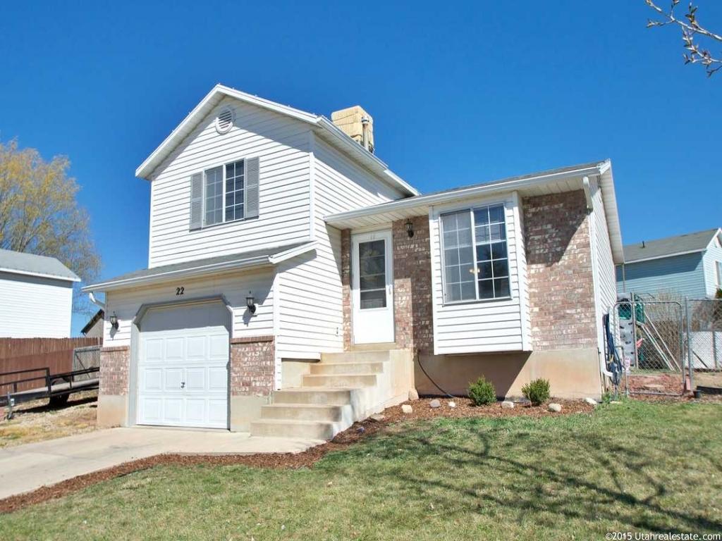 22 S 500 W, Clearfield, UT 84015