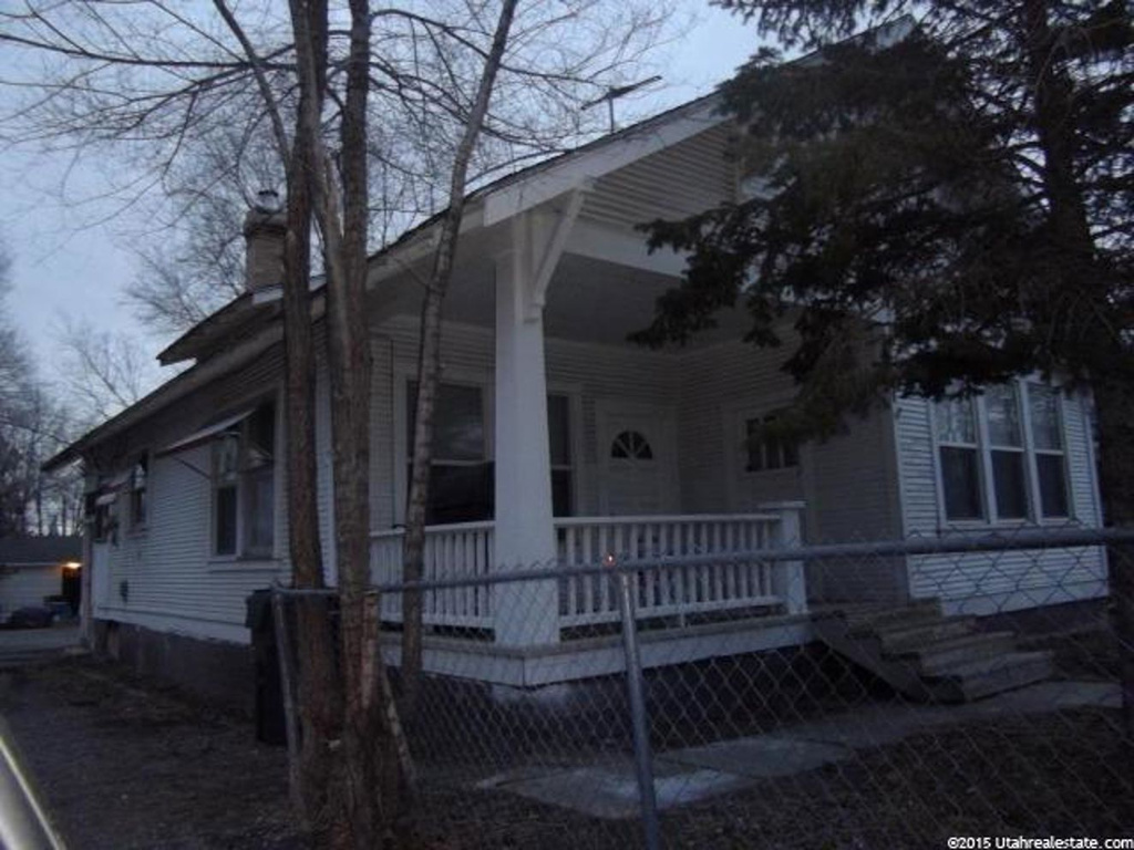 151 E Main St, Grantsville, UT 84029