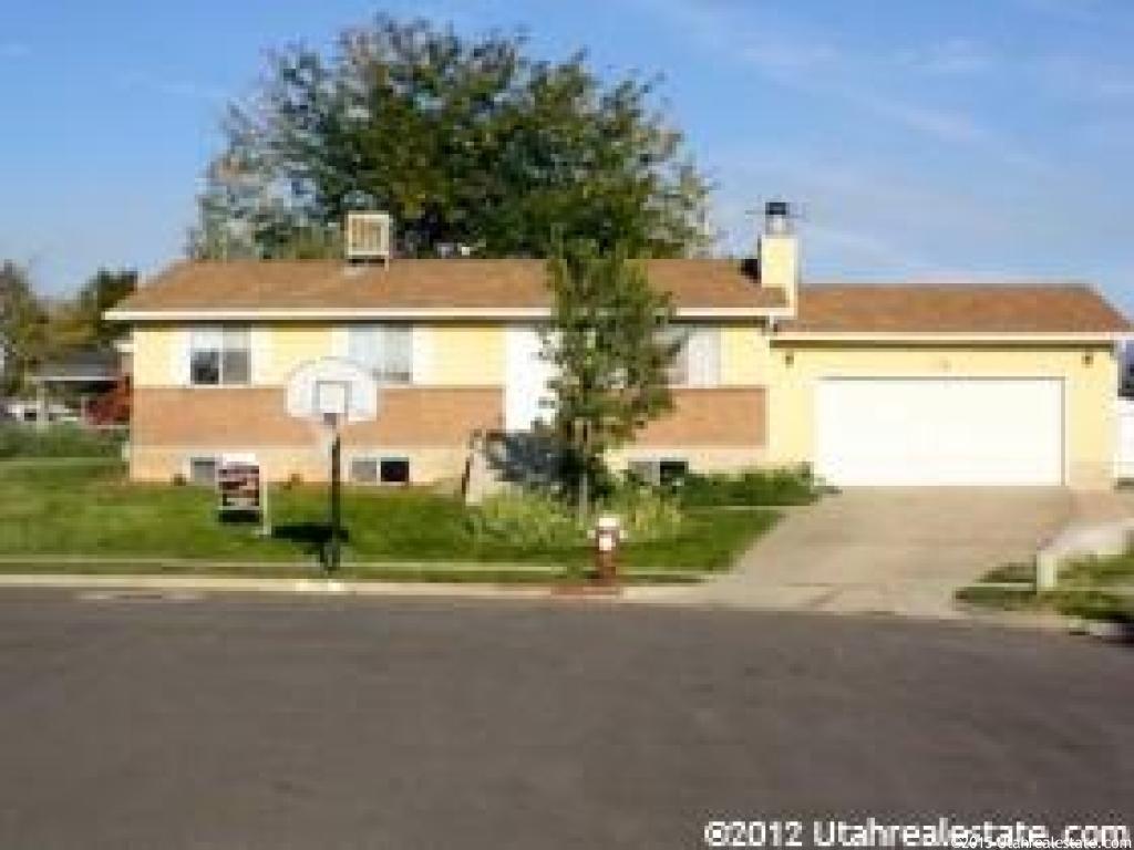 836 S 1350 W, Clearfield, UT 84015