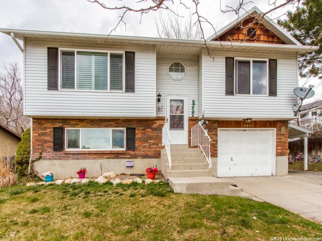 1261 E Cherry Ln, Layton, UT 84040