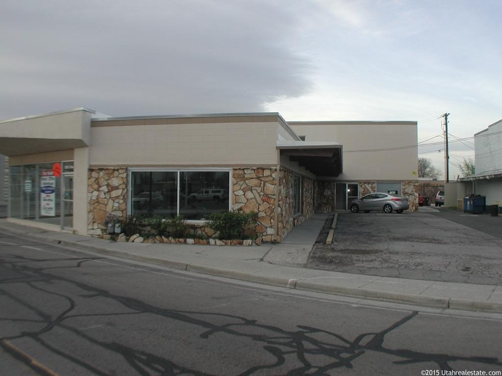 118 E Vine St, Murray, UT 84107
