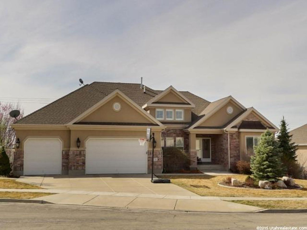 1784 E 1150 N, Layton, UT 84040