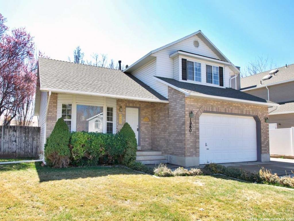 1960 E 2125 N, Layton, UT 84040