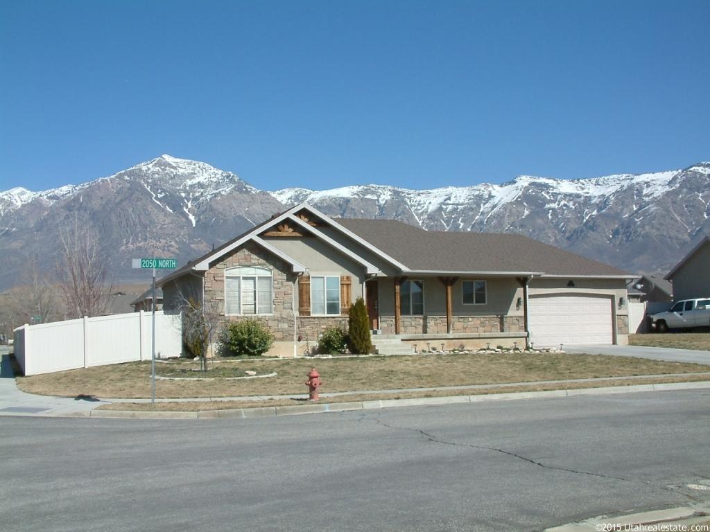 156 E 2050 N, North Ogden, UT 84414