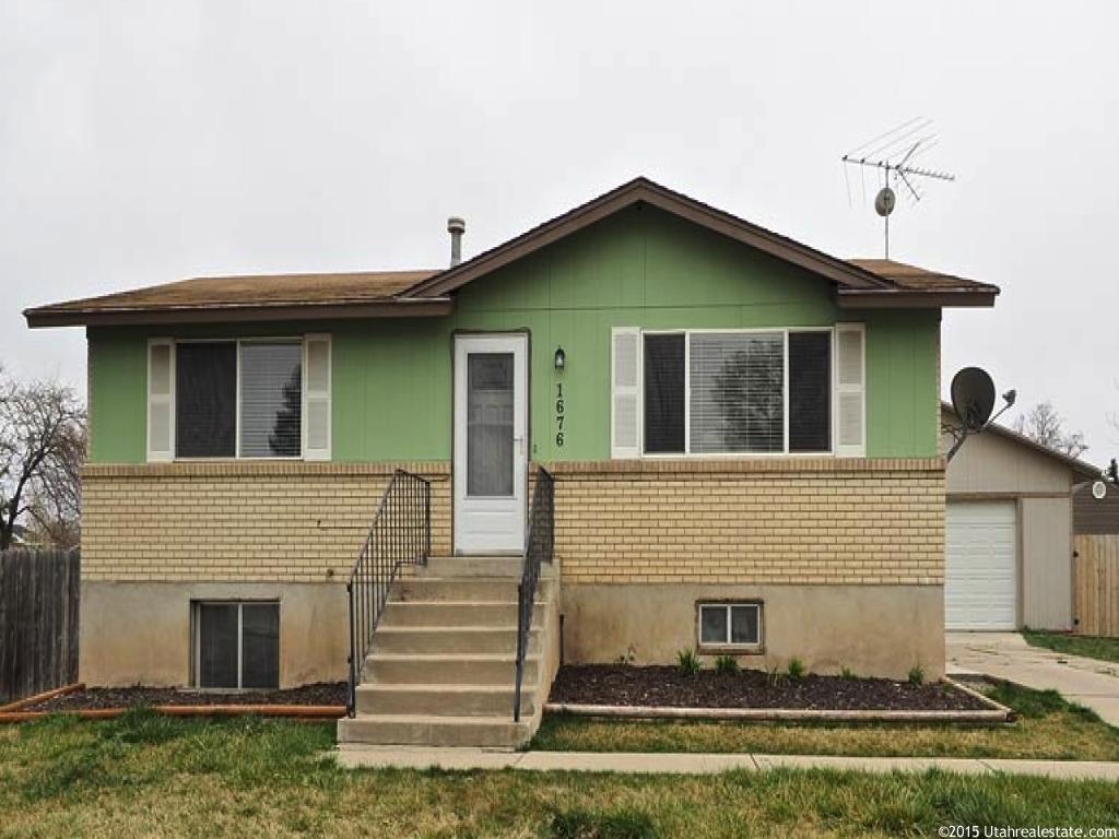 1676 N 2850 W, Clinton, UT 84015