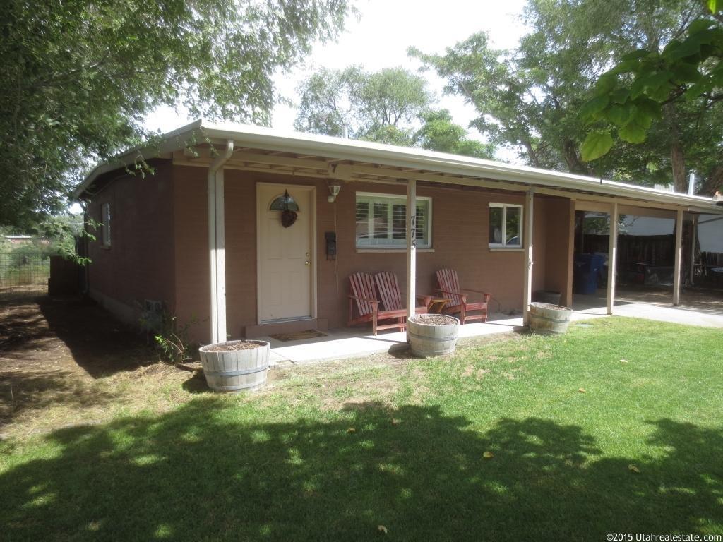775 E Carnation Dr S, Sandy, UT 84094