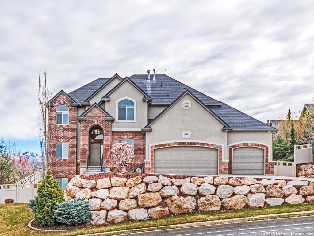 669 E Eagle Ridge Dr, North Salt Lake, UT 84054