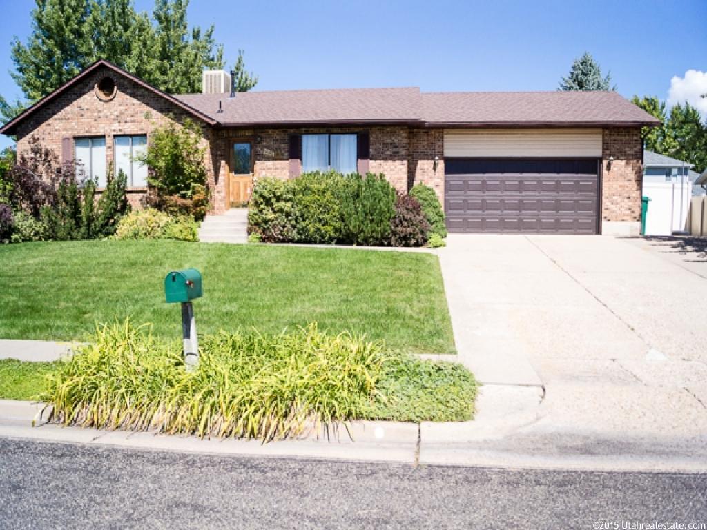 2231 E 2000 N, Layton, UT 84040