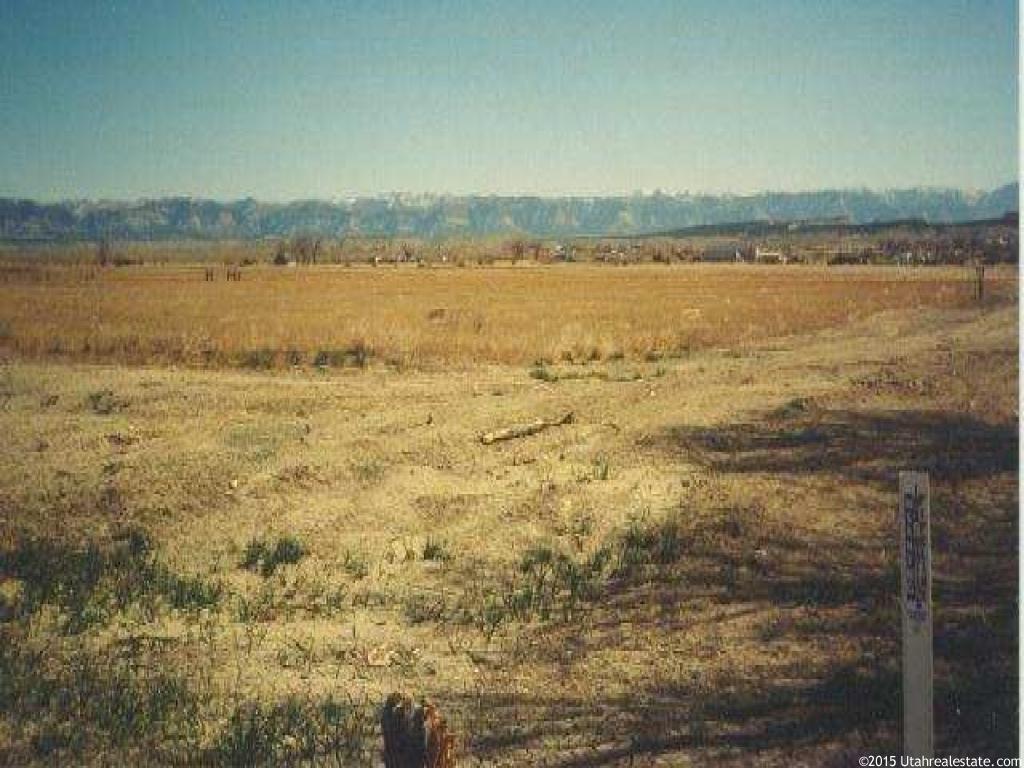 1017 E Main St, Wellington, UT 84542