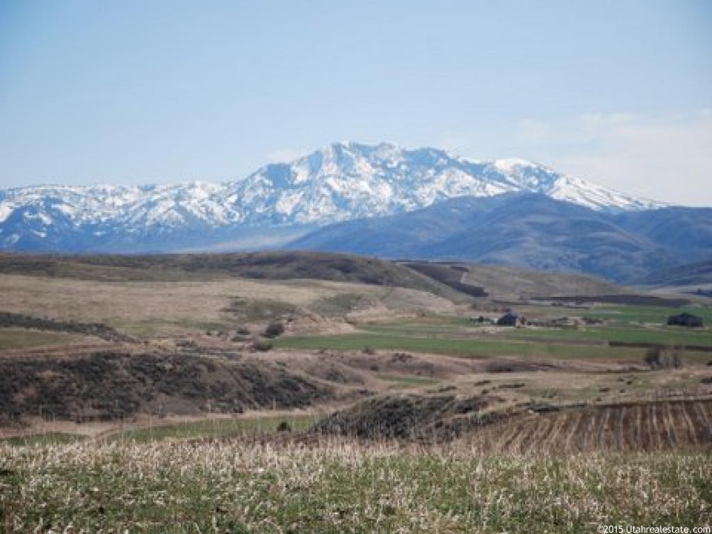 8517 S Horizon Dr E #2, Paradise, UT 84328