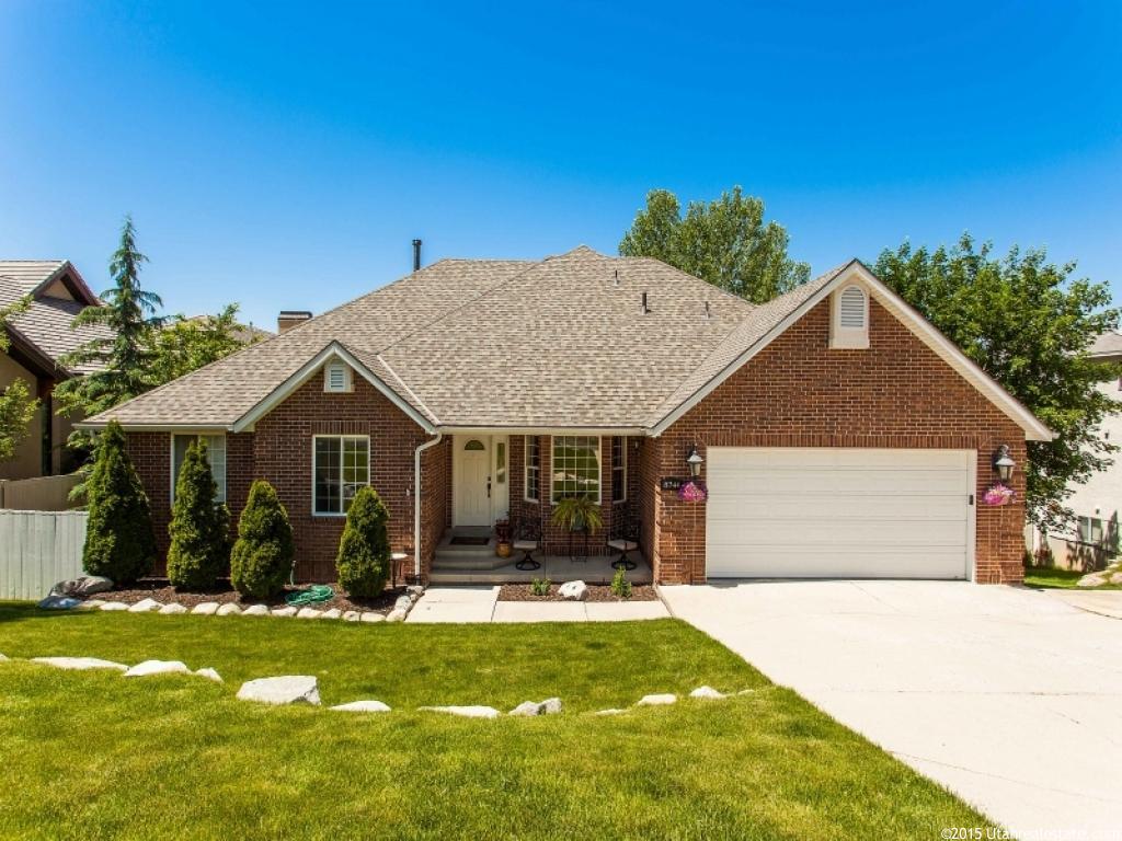8744 S Danish Rd E, Sandy