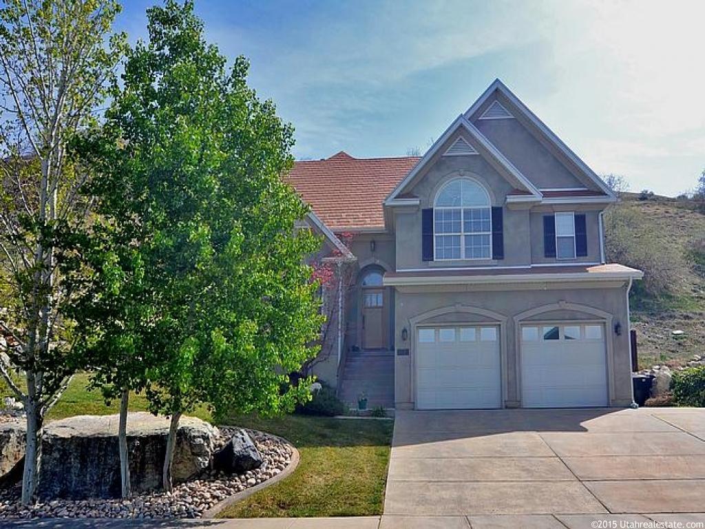 135 S 850 E, Centerville, UT 84014