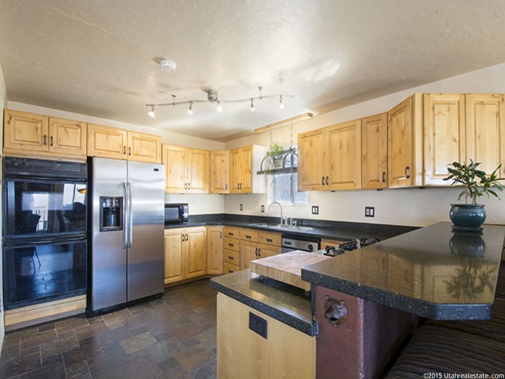 1663 S Clyde Lake Dr E, Heber City, UT 84032