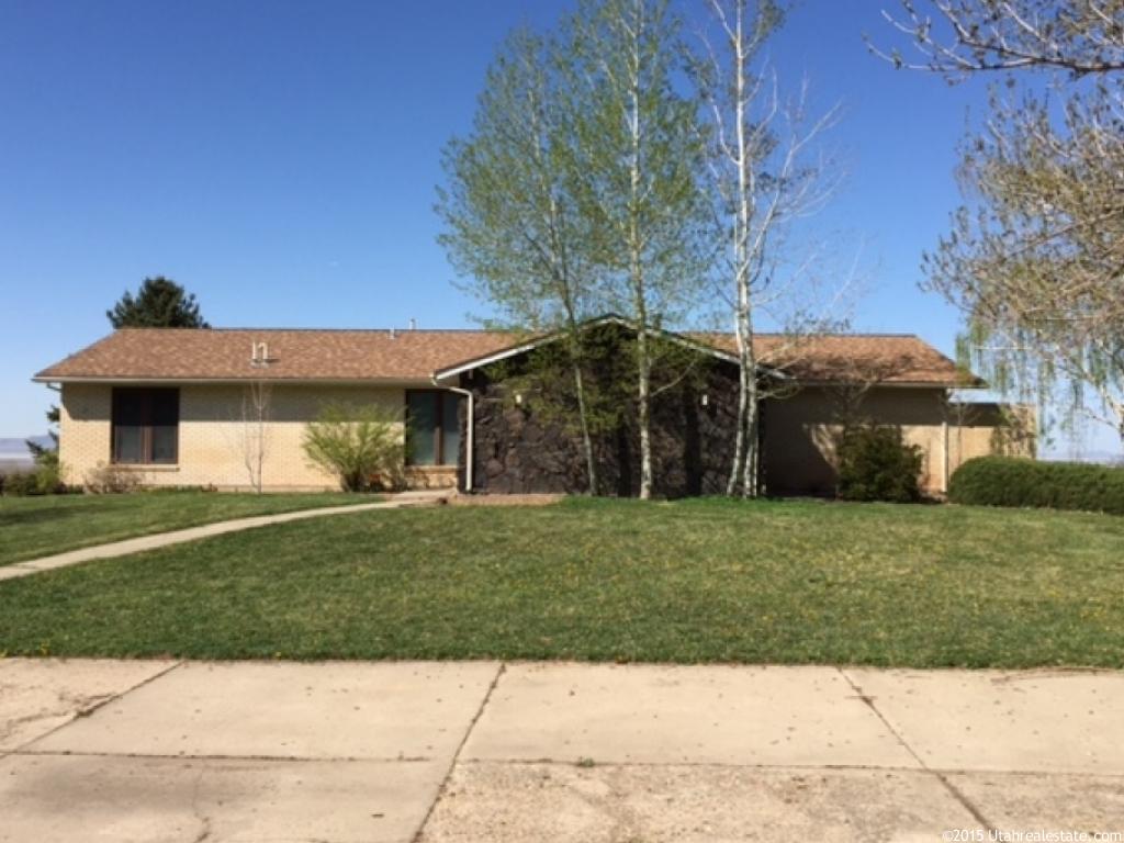 2475 E Oakhills N, Layton, UT 84040