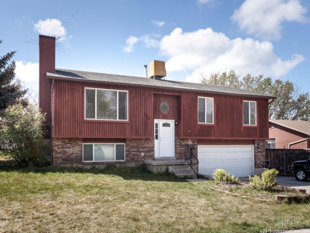 946 E 10715 S, Sandy, UT 84094