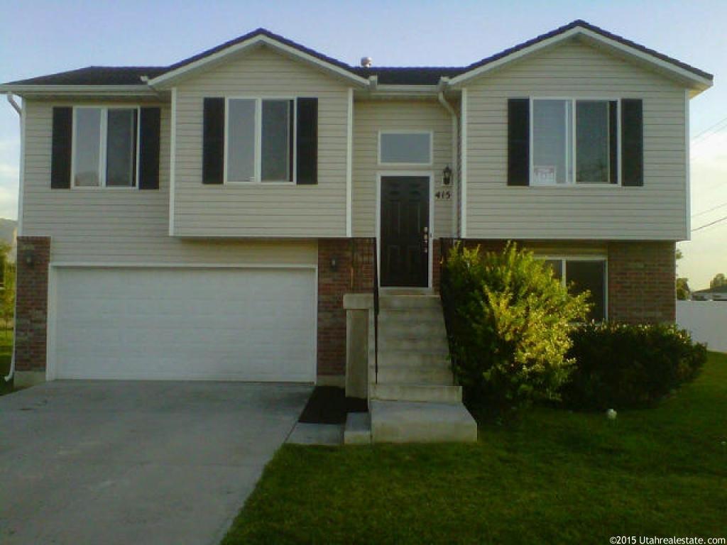 415 E Canyon View Dr N, Ogden, UT 84404
