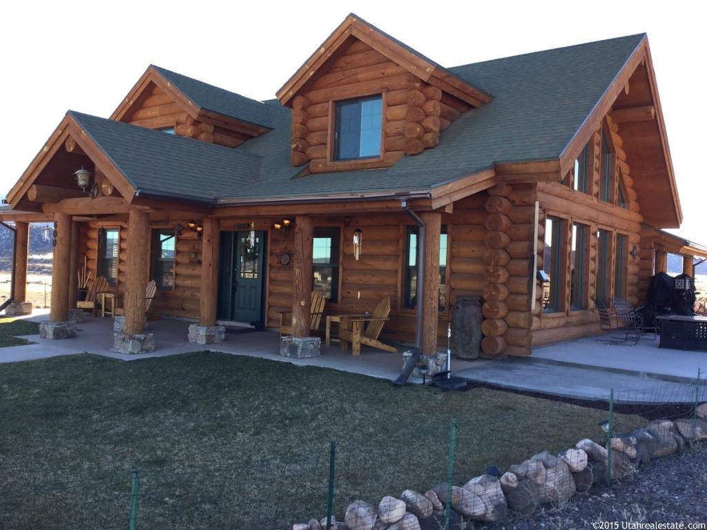 600 W Heather Mesa Dr N, Torrey, UT 84775