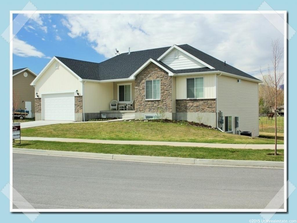 356 S 400 East E, Hyrum, UT 84319
